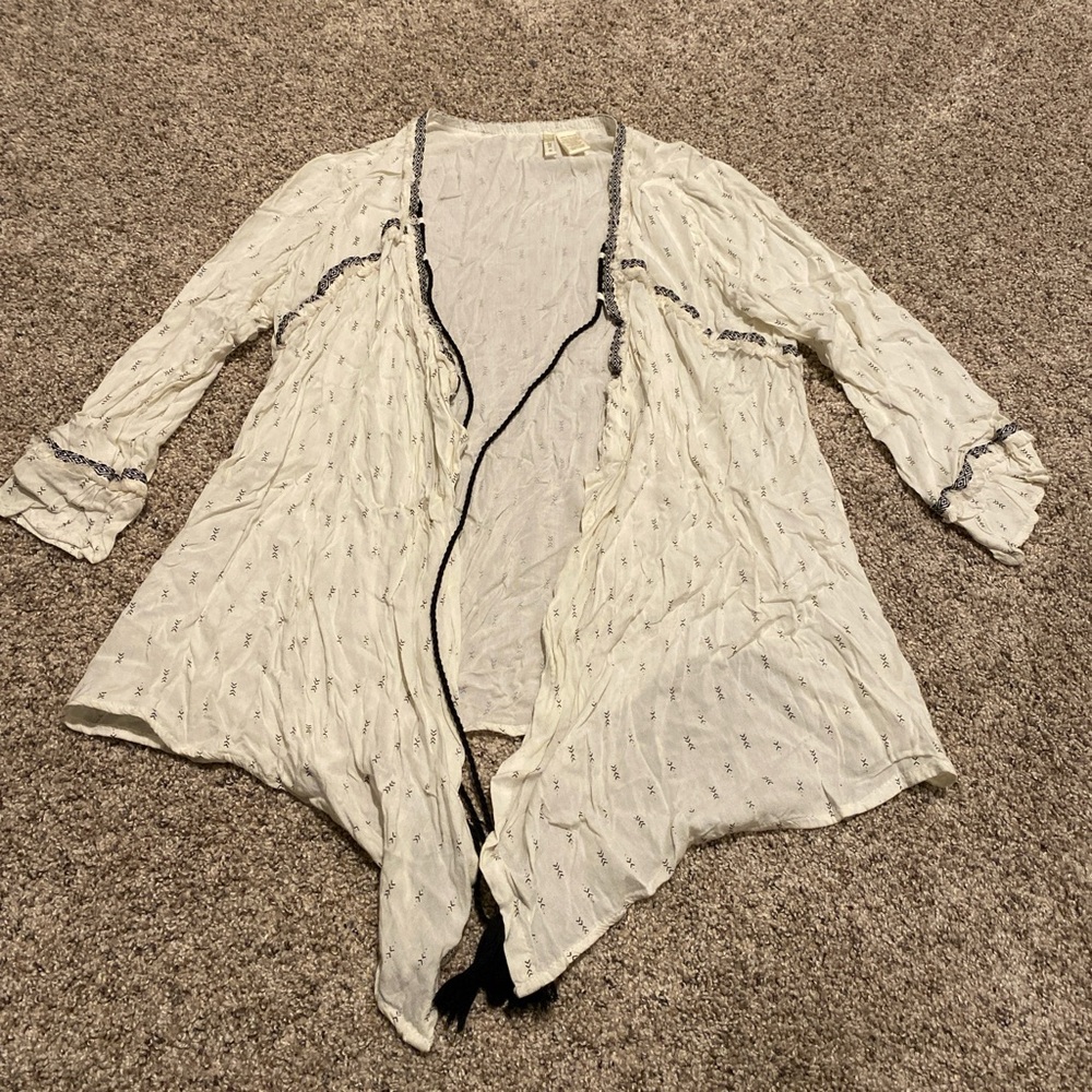 Elegant White Women's Shirt